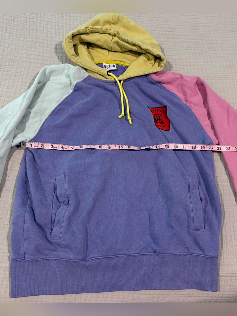 Teddy Fresh women’s sweater hoodie